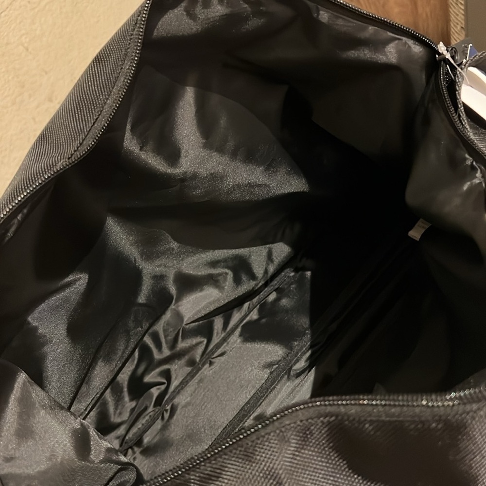 Penguin Black Weekender Collection Expandable Duffel Bag - Picture 8 of 12